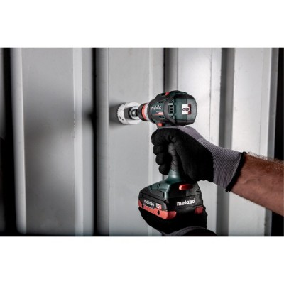 Аккумуляторний шуруповерт Metabo BS 18 LT BL Quick (18 В, 2х4 А*год, 75 Н*м) (602334800)