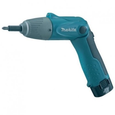 Аккумуляторный шуруповерт Makita (DF011DS)