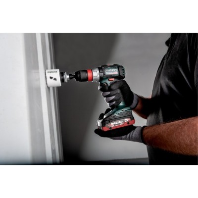 Аккумуляторный шуруповерт Metabo BS 18 LT BL Quick (без АКБ и ЗУ) (602334890) Аккумуляторный шуруповерт Metabo BS 18 LT BL Quick (без АКБ и ЗУ) (602334890)