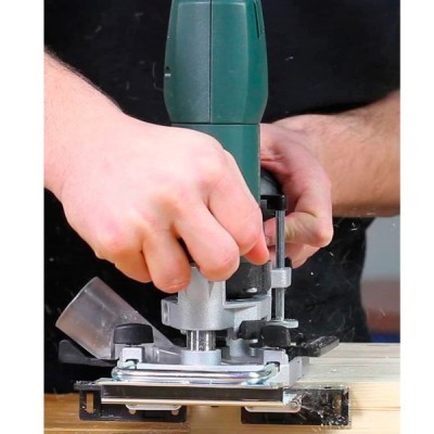 Фрезер Metabo OFE 738 (600738000)
