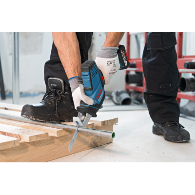 Акумуляторна шабельна ножівка Bosch Professional GSA 18 V-LI C (06016A5001)