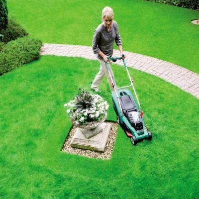 Аккумуляторная газонокосилка Bosch Rotak 37 Li (06008A4400)