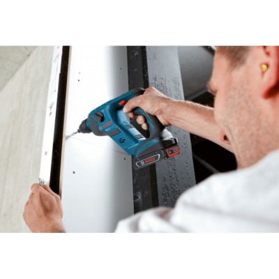 Аккумуляторный перфоратор Bosch GBH 18 V-LI Compact (0611905300)