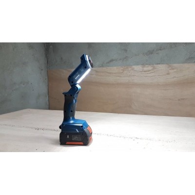 Акумуляторний ліхтар Bosch GLI 18V-300 Professional (06014A1100)