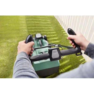 Аккумуляторная газонокосилка Bosch CityMower 18 (06008B9A00)