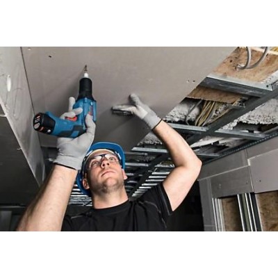 Аккумуляторный шуруповерт Bosch GTB 12 V-11 + з/у GAL 1230 CV + 2 x акб GBA 12V 2 Ah + чемодан L-boxx (06019E4000)
