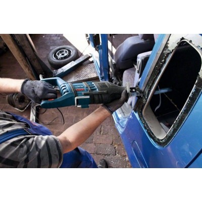 Пила шабельна Bosch GSA 1300 PCE Professional (060164E200)