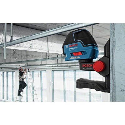 Линейный лазерный нивелир Bosch GLL 3-50 Professional Линейный лазерный нивелир Bosch GLL 3-50 Professional
