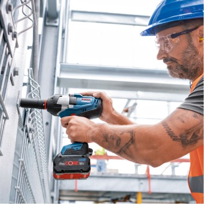Акумуляторний ударний гайковерт Bosch GDS 18V-1050 H (06019J8522)