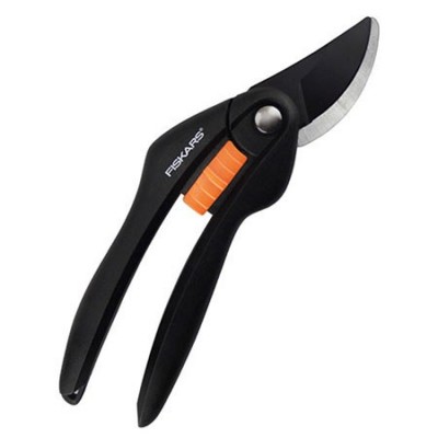 Площинний секатор SingleStep™ Fiskars P26 (1000567) Площинний секатор SingleStep™ Fiskars P26 (1000567)