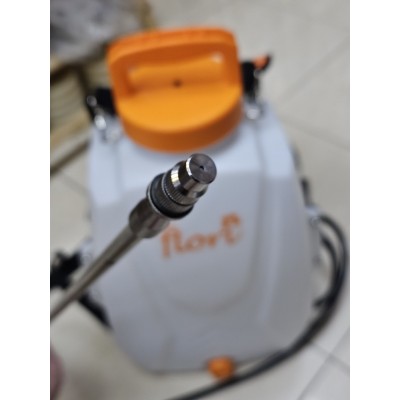 Акумуляторний обприскувач FLORI 12 (12 л), телескопічна штанга 55-95 см (14FLORI12L)