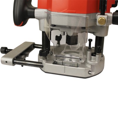 Фрезер Makita M3600