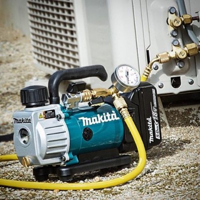 Акумуляторний вакуумний насос MAKITA DVP180RT