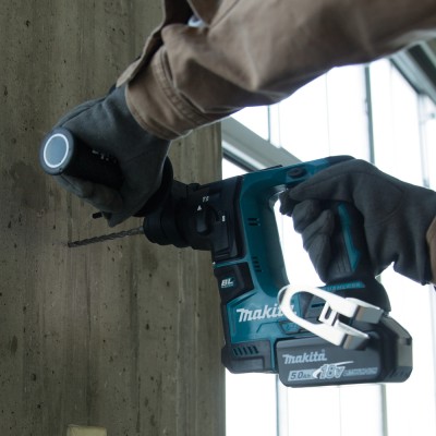 Акумуляторний перфоратор Makita DHR171Z 