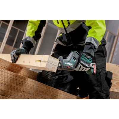 Акумуляторна шабельна пила Metabo PowerMaxx SSE 12 BL (12 В, 2х2 А*год) (602322500)