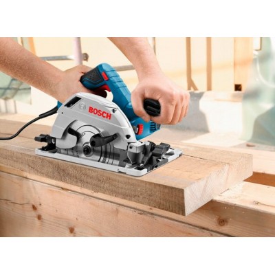 Ручна циркулярна пилка Bosch GKS 55+GCE (у картонній коробці)