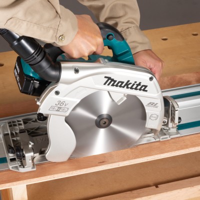 Акумуляторна дискова пила Makita DHS900Z 