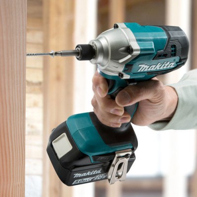 Акумуляторний ударний гайкокрут Makita DTD156SF Акумуляторний ударний гайкокрут Makita DTD156SF